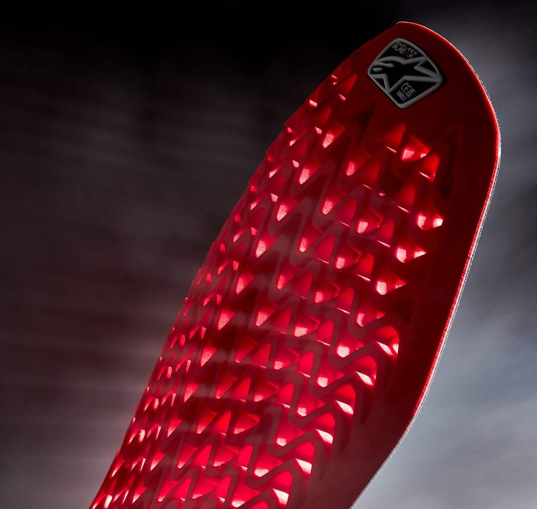A-Motion Plasma Pro Knee -1-1.png