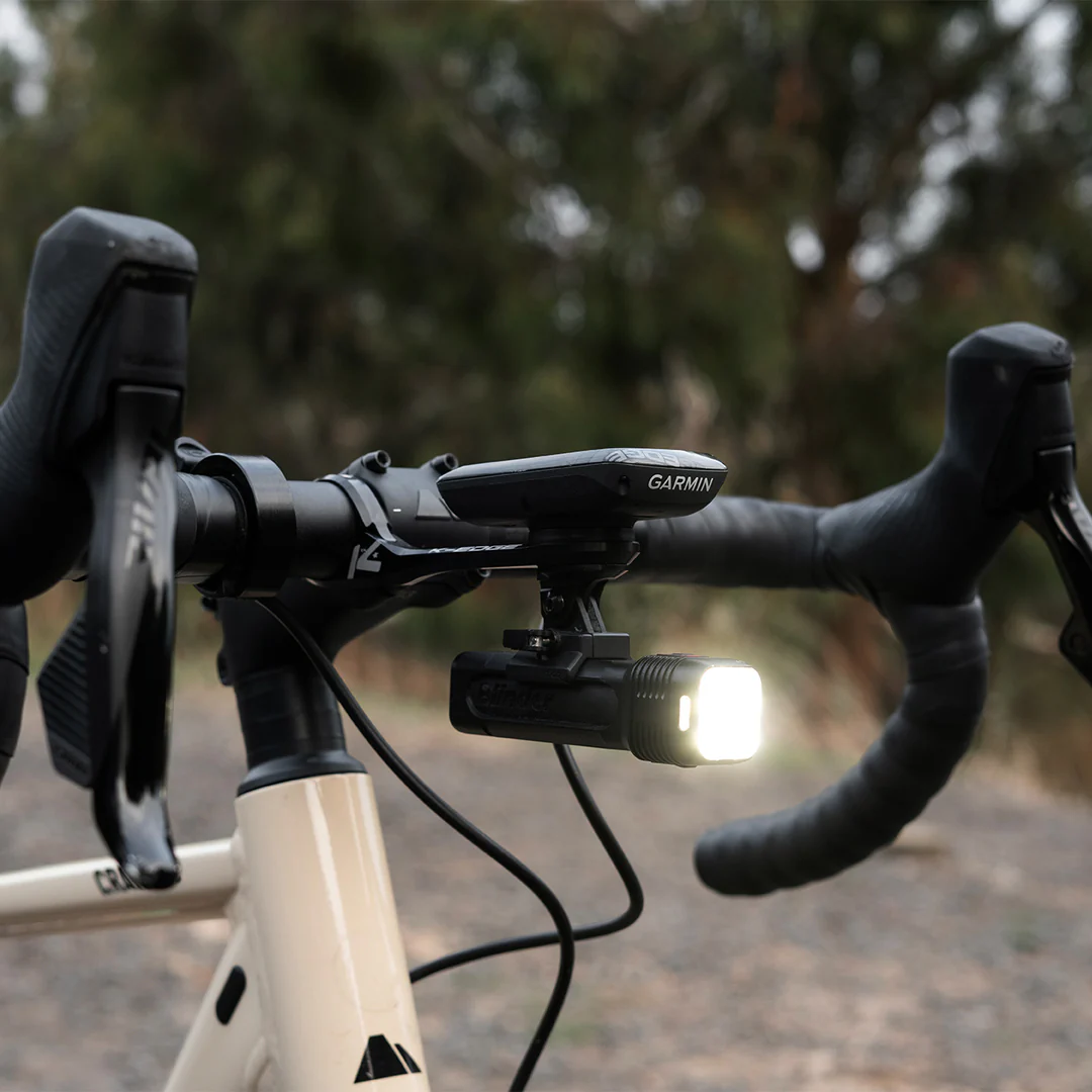 knog_blinder_1300_13302_lifestyle_1_1340x.png