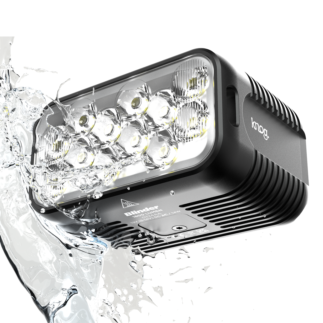 1800-Waterproof_Feature-.png