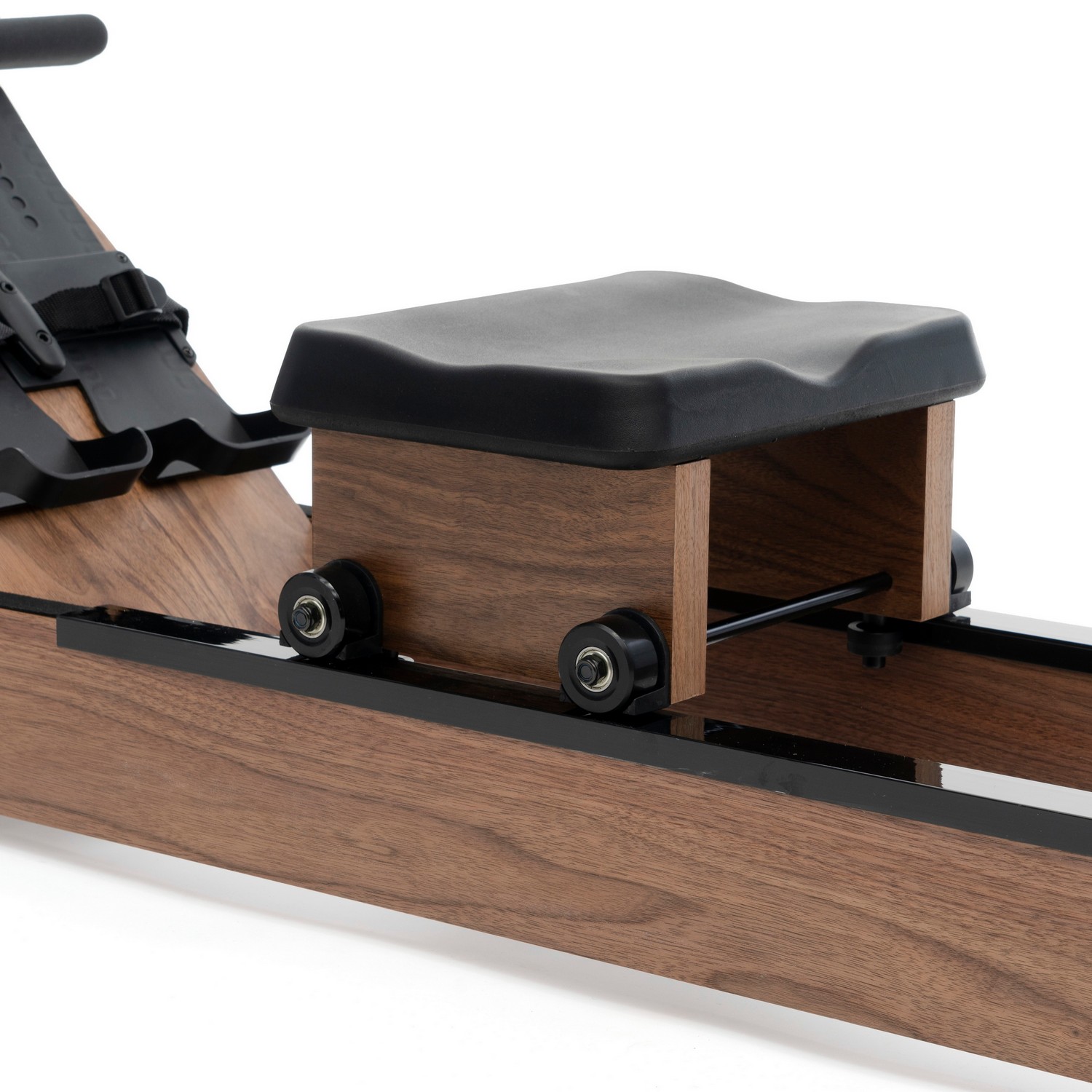 Рама з горіха